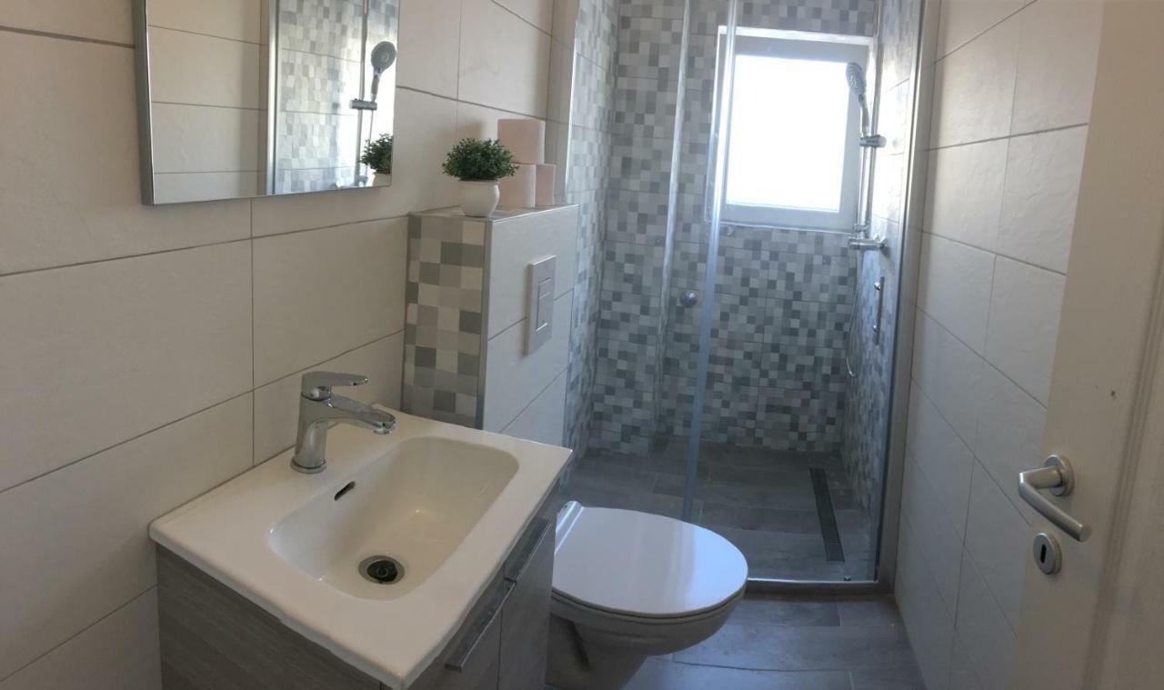 Apartman Miami Podstrana Exteriér fotografie